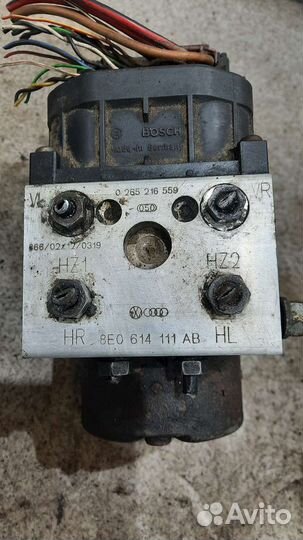 Блок ABS VAG Фольксваген Пассат В5 ауди А4