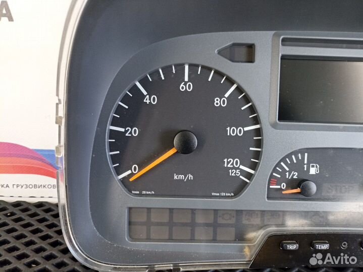 Панель приборов Mercedes-Benz Axor