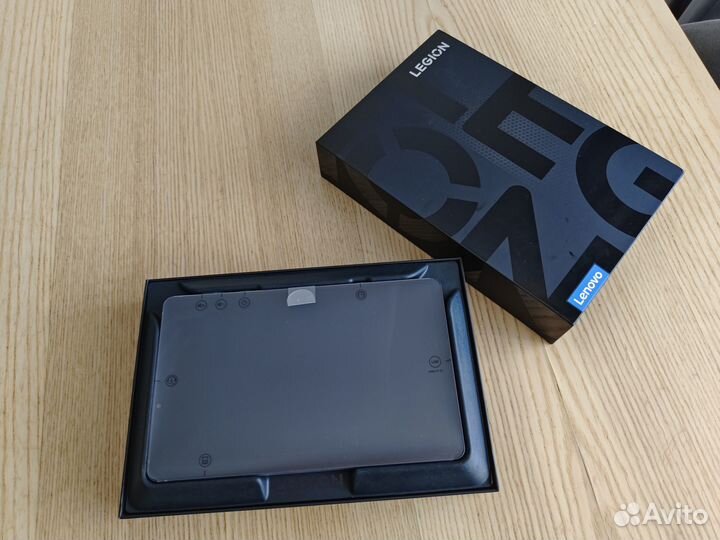 Новый планшет Lenovo Legion Y700 Storm Grey 8\128