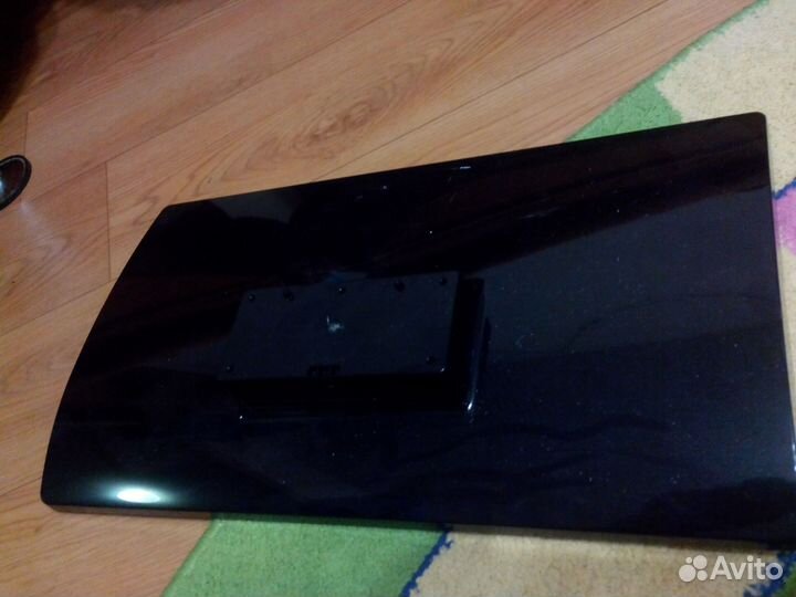 Подставка для телевизора