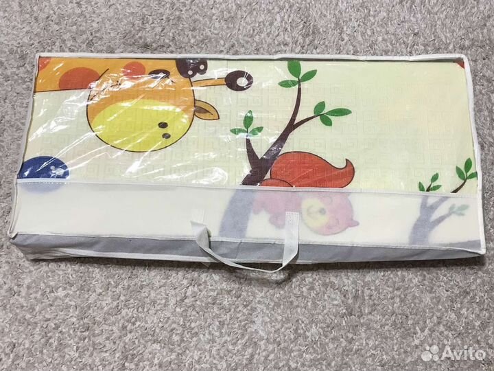 Коврик для ползанья