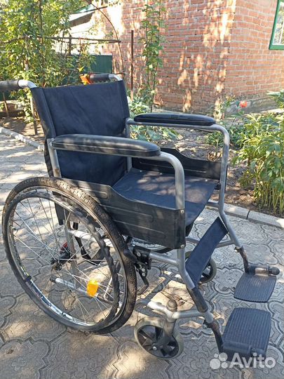 Коляска для инвалидов