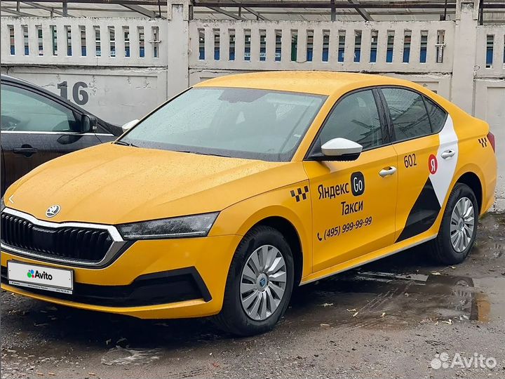 Skoda Octavia 1.6 AT, 2021, 130 034 км