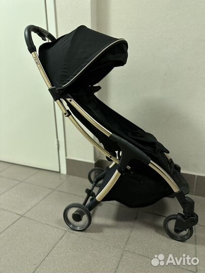 Прогулочная коляска ryan