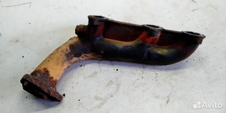 Коллектор выпускной левый Audi A6 C4 94-97г