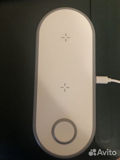Беспроводная зарядка для iPhone 3 в 1