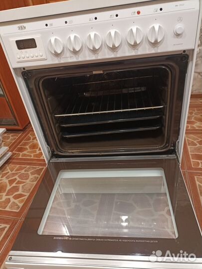 Электроплита со стеклокеоамикой