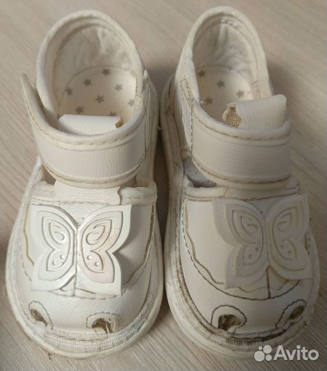 Сандали на девочку 19 размера