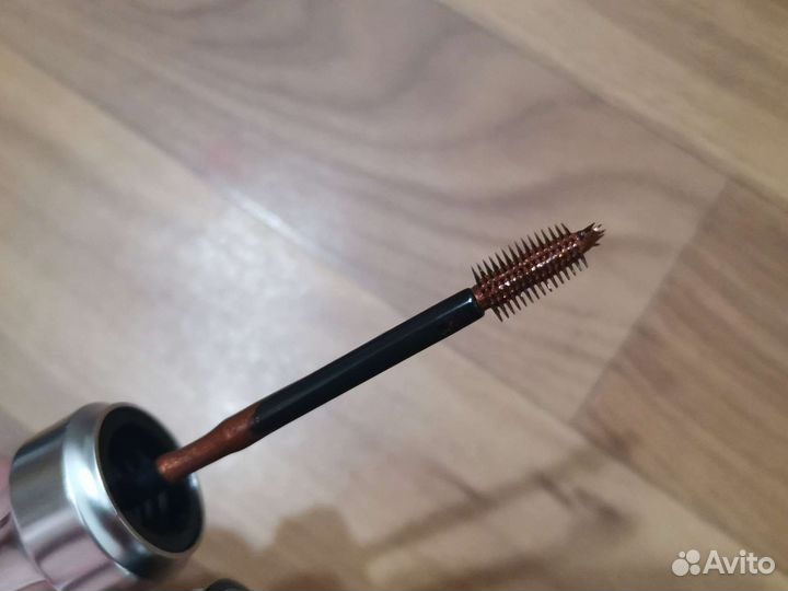 Корректор для бровей Бенефит