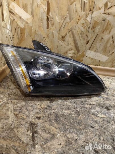 Фара Правая Форд фокус 2 4M5113099JD