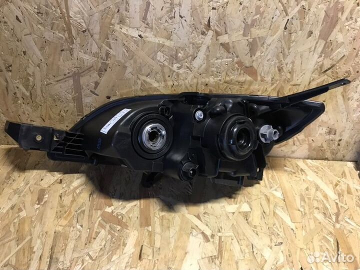 Фара передняя правая Mazda Mazda 3 BK 1.6