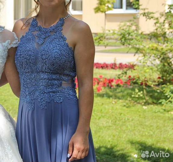 Вечернее платье