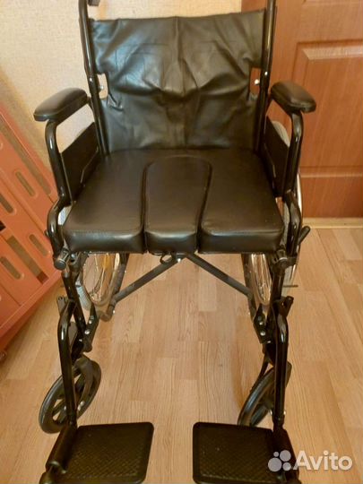 Кресло - коляска для инвалидов