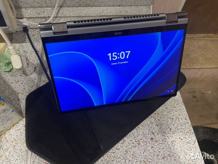 Ноутбук asus zenbook