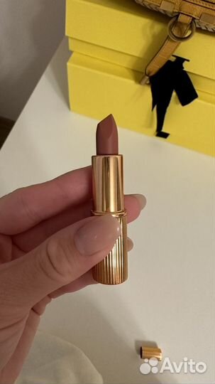 Charlotte tilbury помада и карандаш Pillow talk