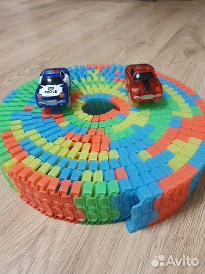 Гибкий трек светящийся