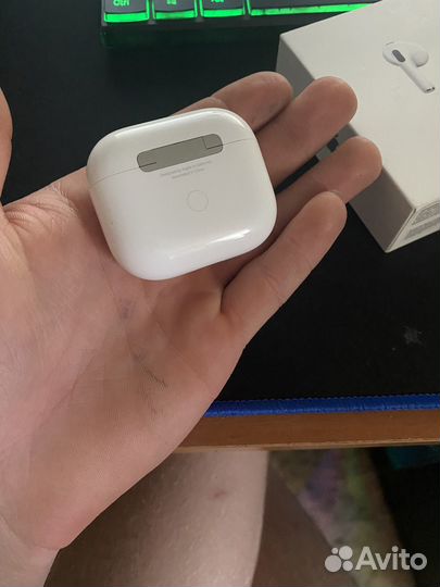 AirPods 3, Оригинальные
