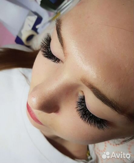 Наращивание ресниц на дому