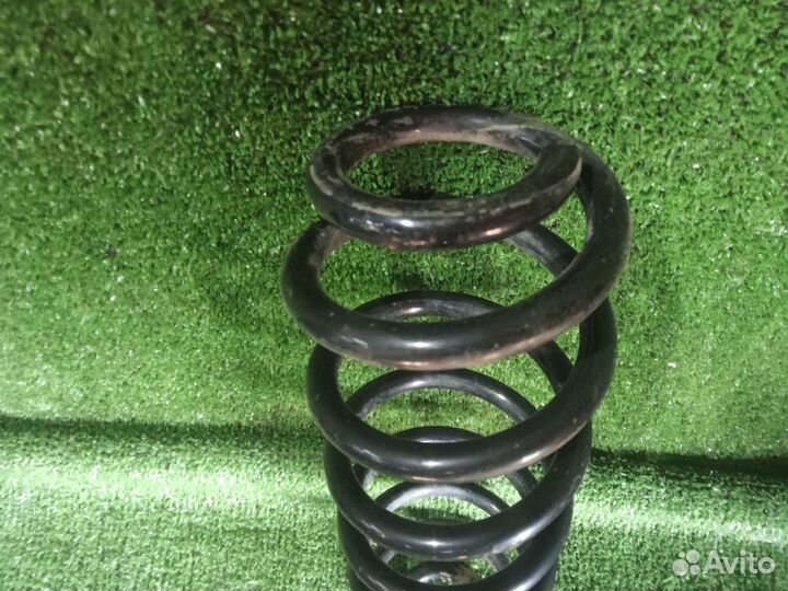 Пружина задняя Фольксваген Пассат б6