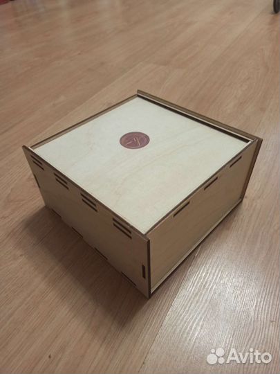 20*20 Шкатулка деревянная большая