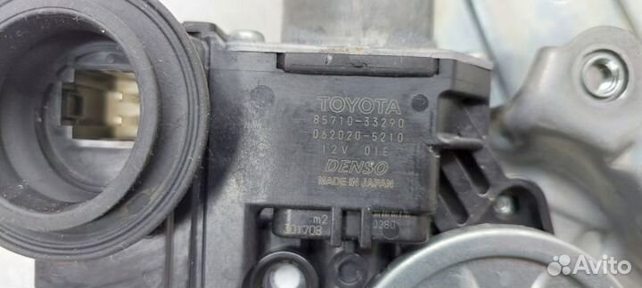 Стеклоподъемник задний левый Toyota Camry 70