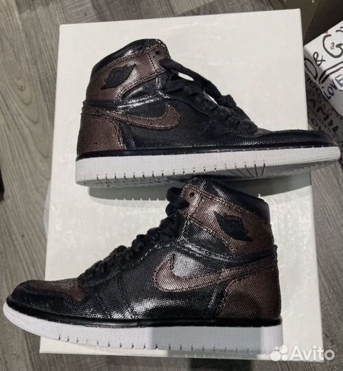 Jordan 1 High Og Fearless (оригинал,кроссовки)