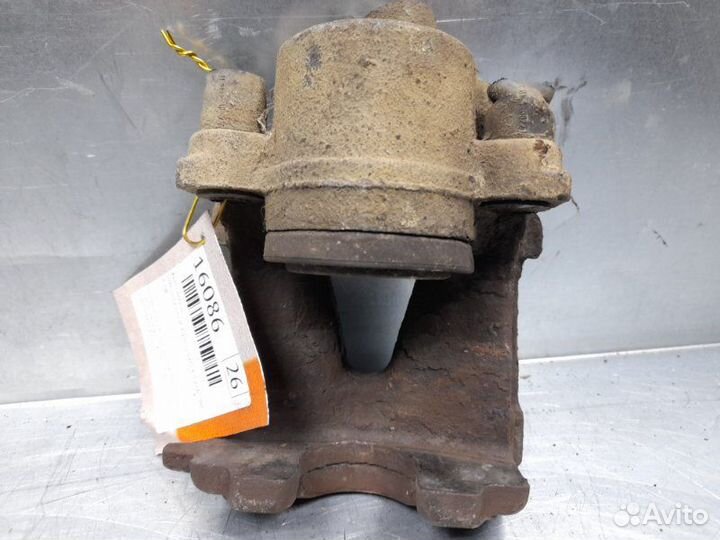 Суппорт тормозной передний правый Volkswagen Golf