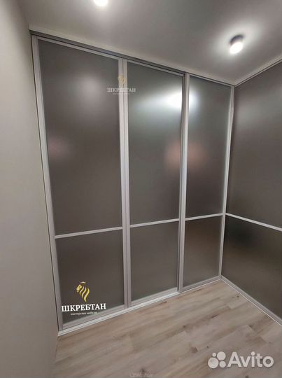 Межкомнатные алюминиевые перегородки и двери