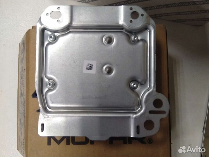 Jeep Grand Cherokee 2014+ блок управления airbag