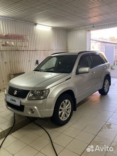 Suzuki Grand Vitara 2.4 AT, 2011, 169 000 км