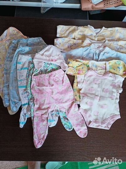 Одеяла детские и ползунки с распашонками