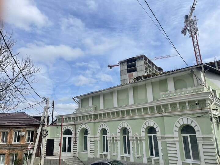 Производство, 1300 м²