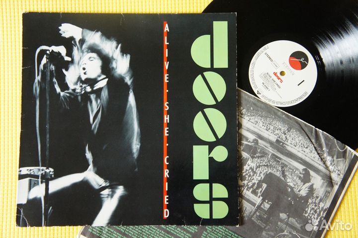 Doors - Alive, She Cried GER-83 оригинал