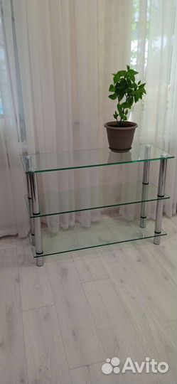 Стеклянная тумба