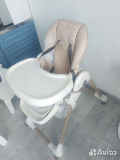 Детский стульчик для кормления omarobaby
