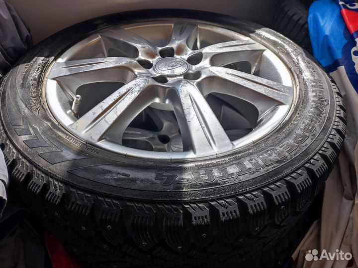 Nokian Tyres Hakkapeliitta 4 205/55 R16