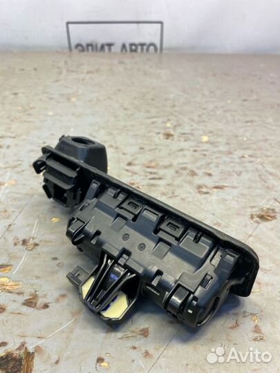 Кнопка открывания багажника Bmw 5 G30 2.0 2021