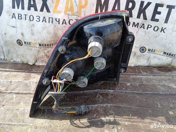 Фонарь задний Лада Priora прав. (б/у)