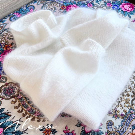 Свитер из пуха норки (ручная работа)