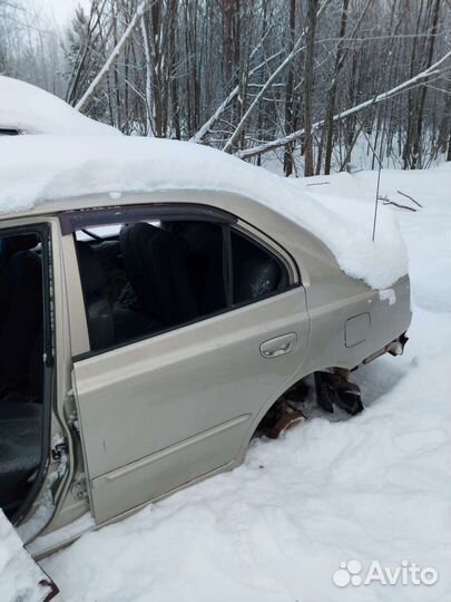 Дверь задняя левая Hyundai accent