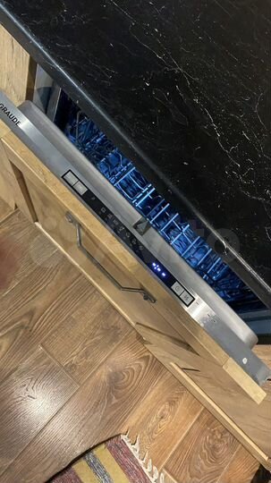 2-к. квартира, 101,2 м², 9/18 эт.