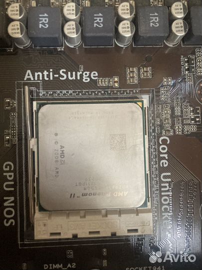 Материнская плата