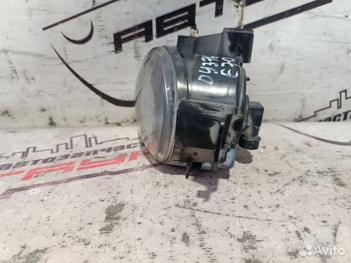 Туманка BMW 1-series X3 X5 E70 E81 E82 E83 E87 E88 131016 левая 63176924655 DY376