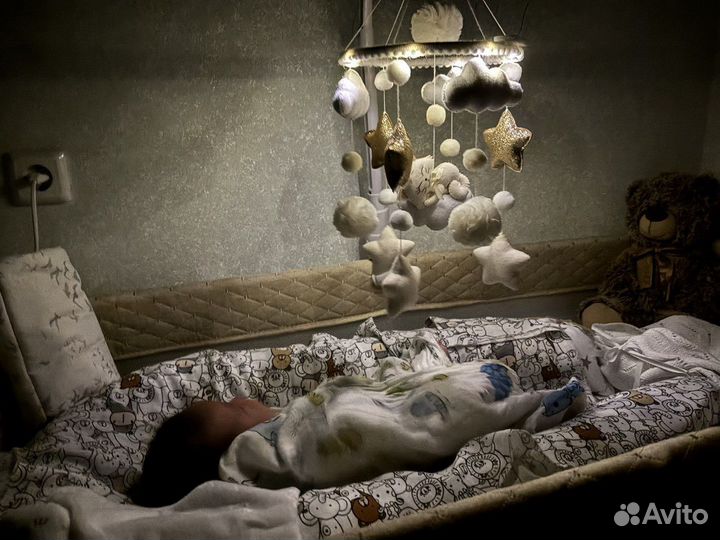 Мобиль на кроватку ручной работы