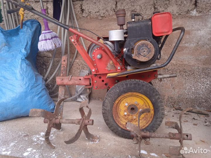 Продам мотоблок Луч