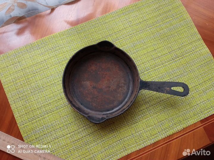 Чугунная сковорода с ручкой СССР б у