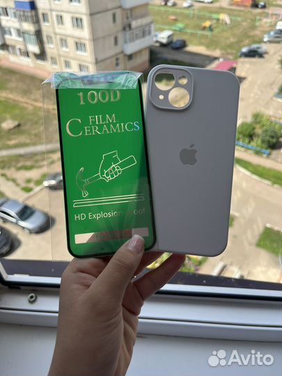 Чехол на iPhone 14