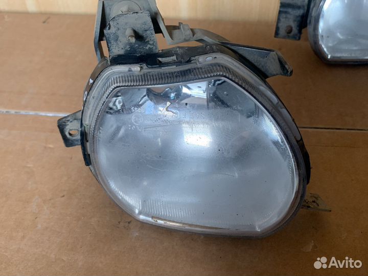 Противотуманная фара kia rio 1 рио 1