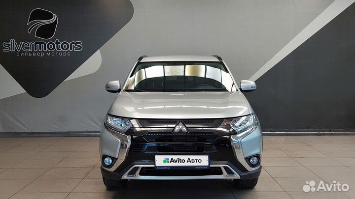 Mitsubishi Outlander 2.0 CVT, 2021, 64 000 км