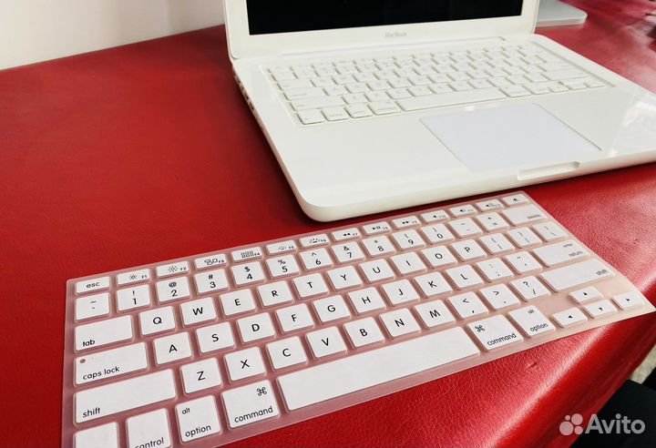 Apple MacBook 13 A1342